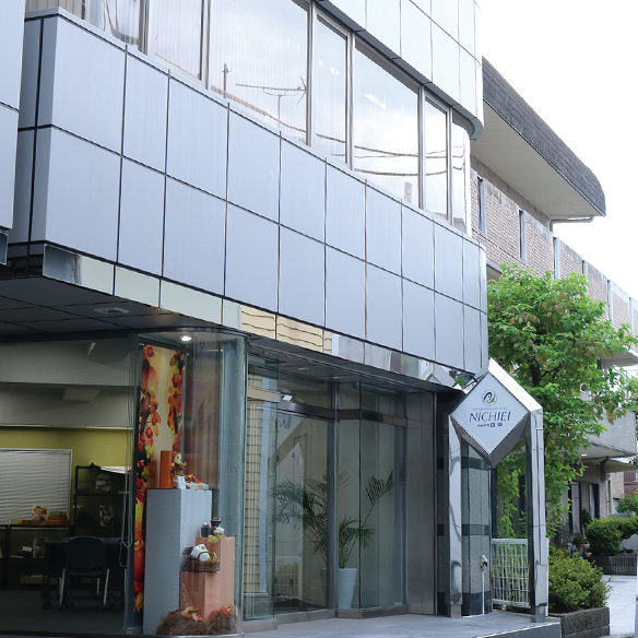 本社 社屋